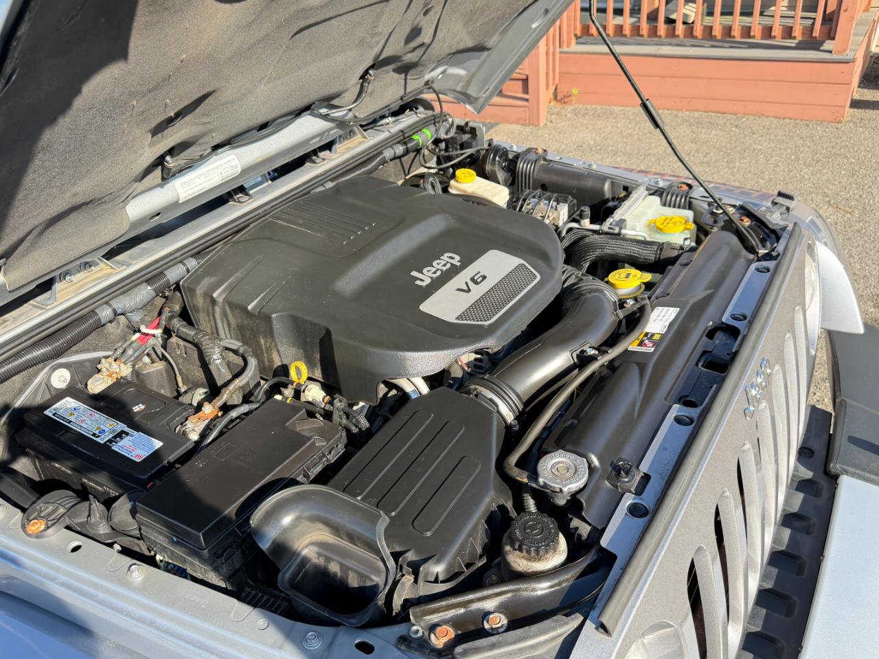 Jeep Wrangler Unlimited 4WD 4dr Sahara 2015
