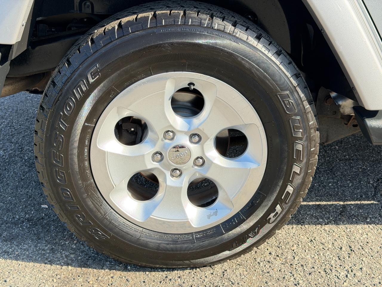 Jeep Wrangler Unlimited 4WD 4dr Sahara 2015
