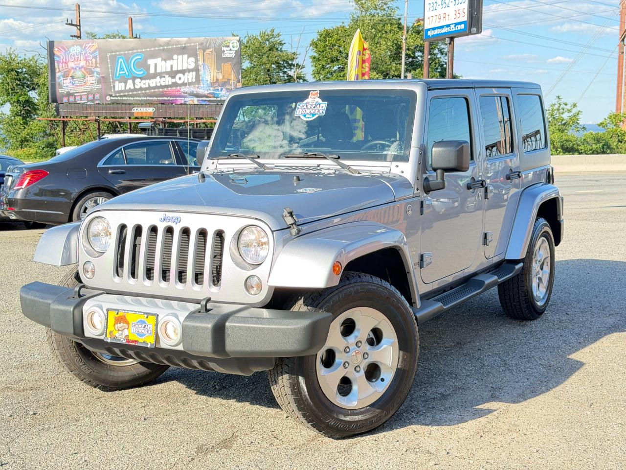 Jeep Wrangler Unlimited 4WD 4dr Sahara 2015