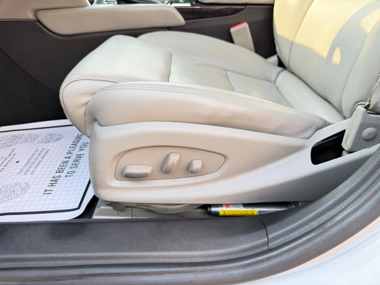 Cadillac XTS 4dr Sdn Luxury Collection FWD 2016