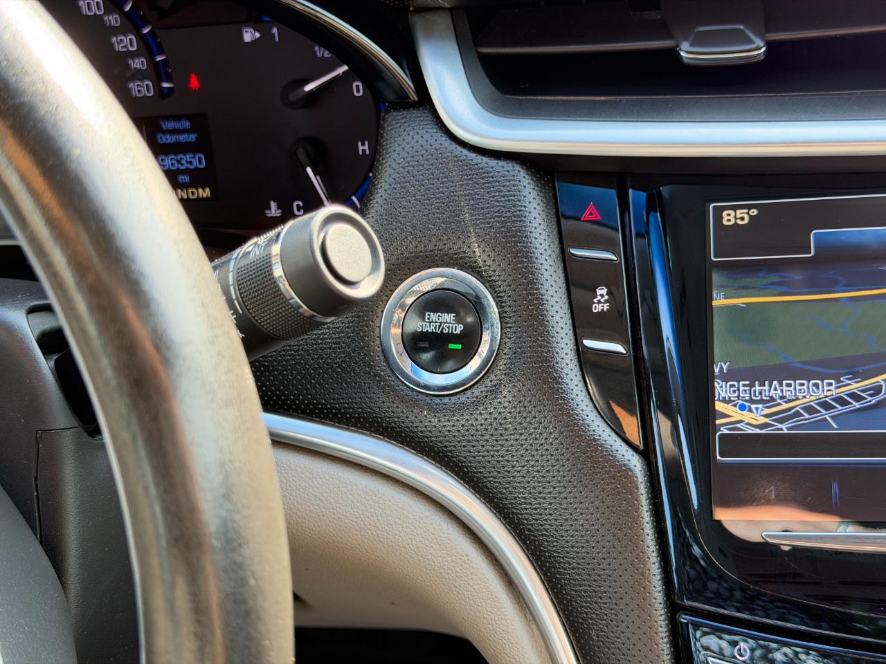 Cadillac XTS 4dr Sdn Luxury Collection FWD 2016