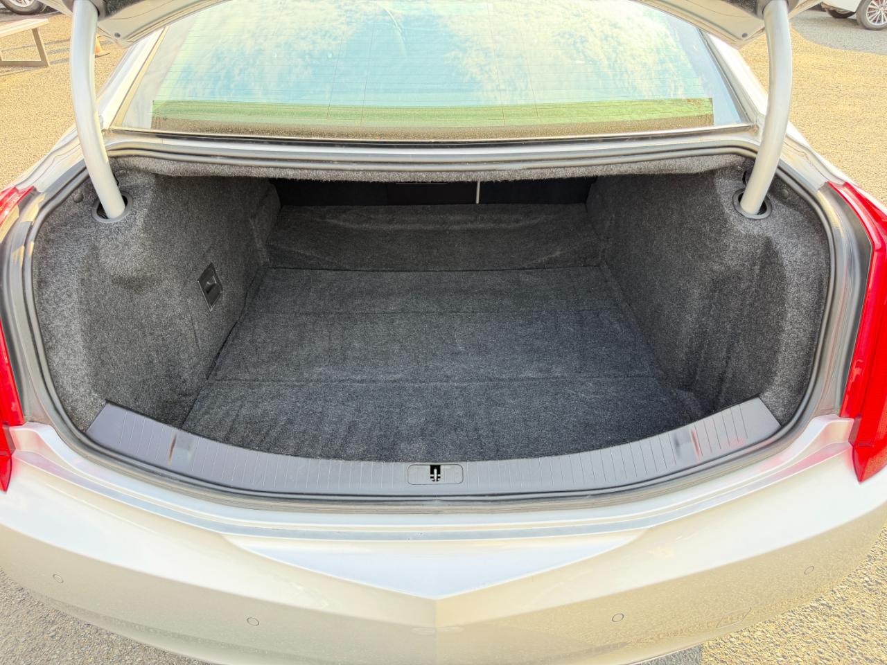 Cadillac XTS 4dr Sdn Luxury Collection FWD 2016