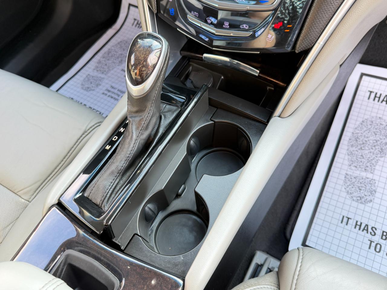 Cadillac XTS 4dr Sdn Luxury Collection FWD 2016