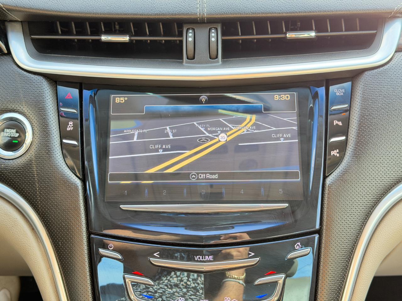 Cadillac XTS 4dr Sdn Luxury Collection FWD 2016