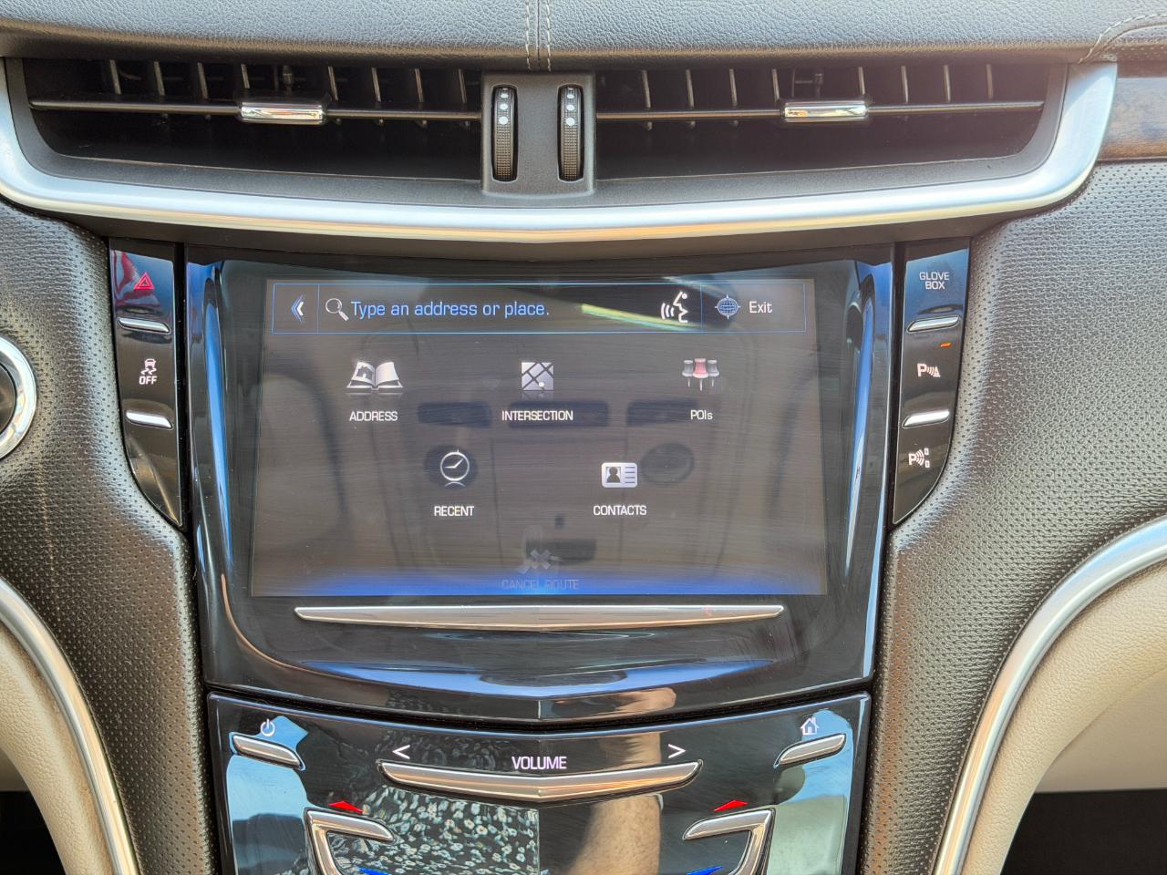 Cadillac XTS 4dr Sdn Luxury Collection FWD 2016
