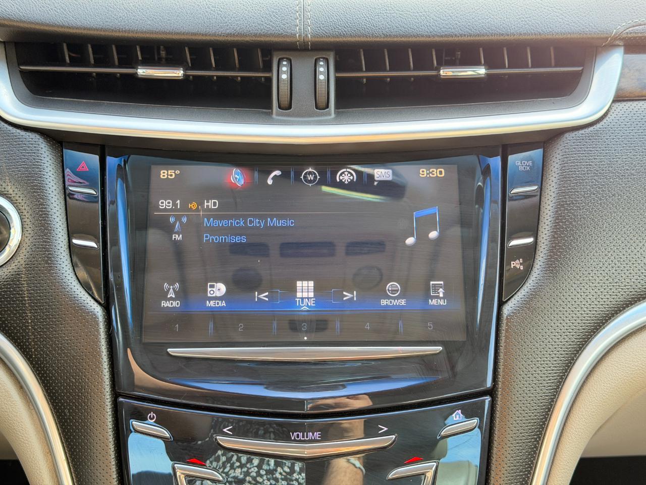 Cadillac XTS 4dr Sdn Luxury Collection FWD 2016