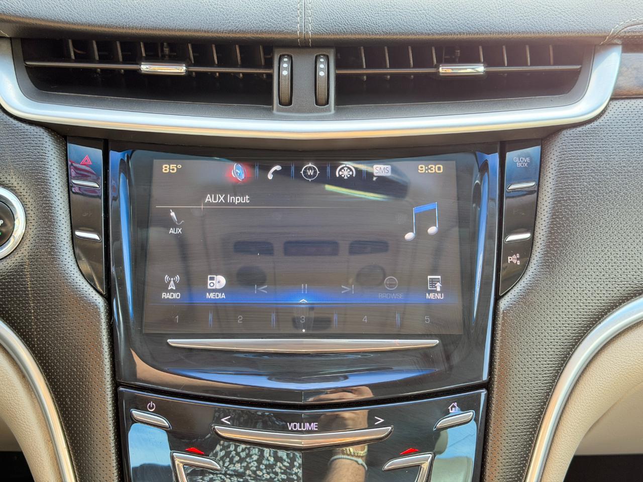 Cadillac XTS 4dr Sdn Luxury Collection FWD 2016