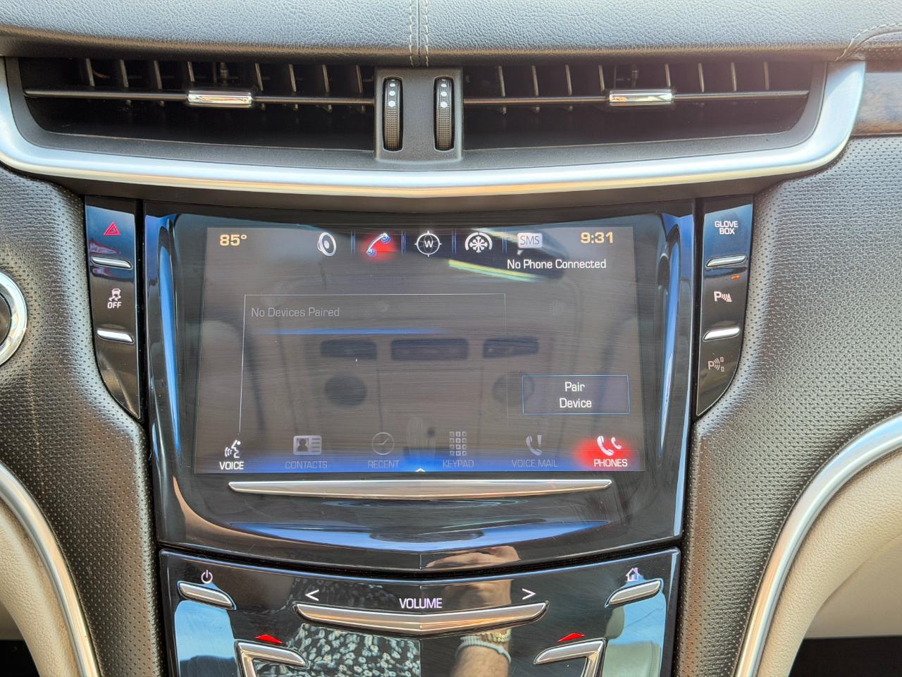 Cadillac XTS 4dr Sdn Luxury Collection FWD 2016