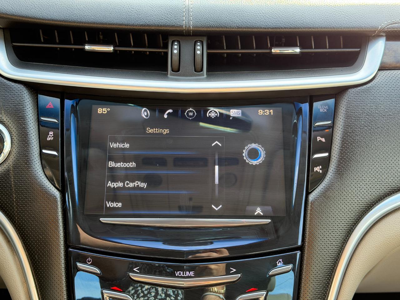 Cadillac XTS 4dr Sdn Luxury Collection FWD 2016