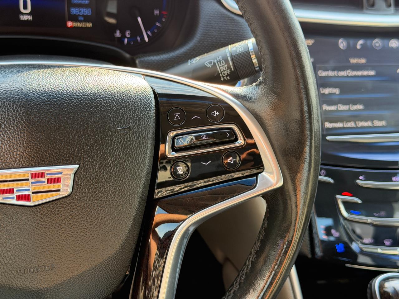 Cadillac XTS 4dr Sdn Luxury Collection FWD 2016
