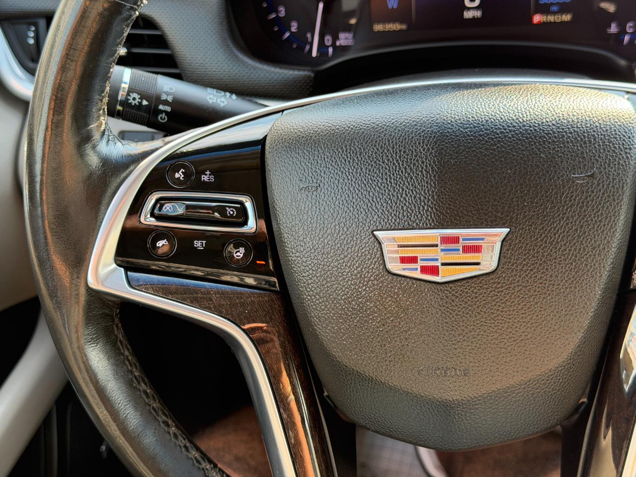 Cadillac XTS 4dr Sdn Luxury Collection FWD 2016