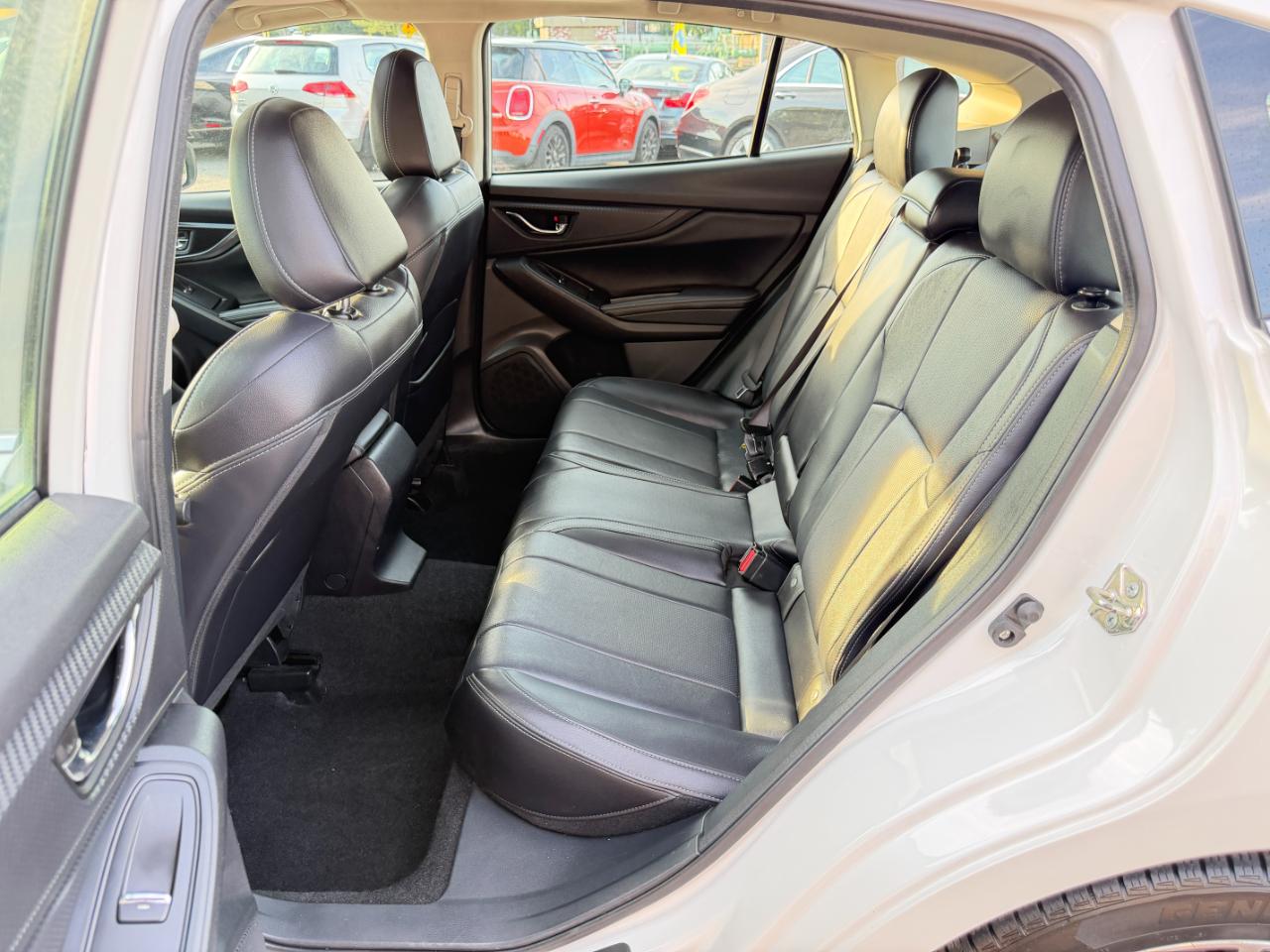 Subaru Impreza 2.0i Limited 5-door CVT 2017