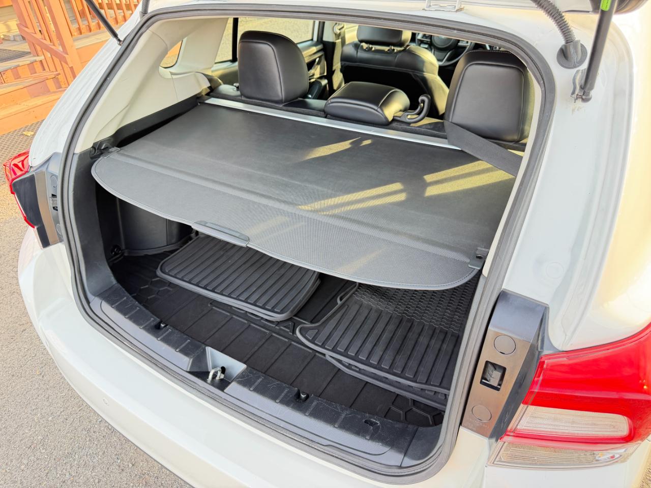 Subaru Impreza 2.0i Limited 5-door CVT 2017