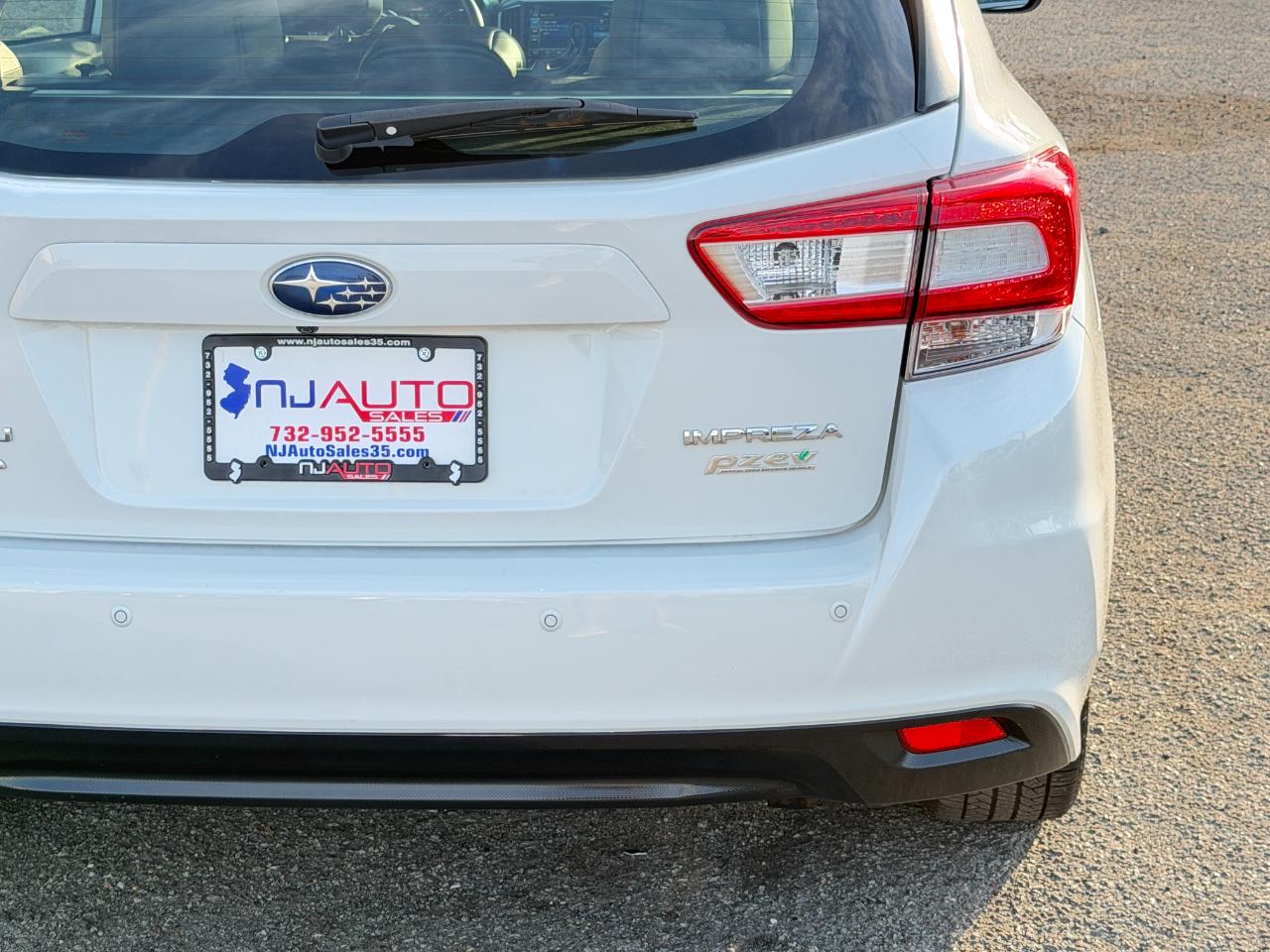 Subaru Impreza 2.0i Limited 5-door CVT 2017