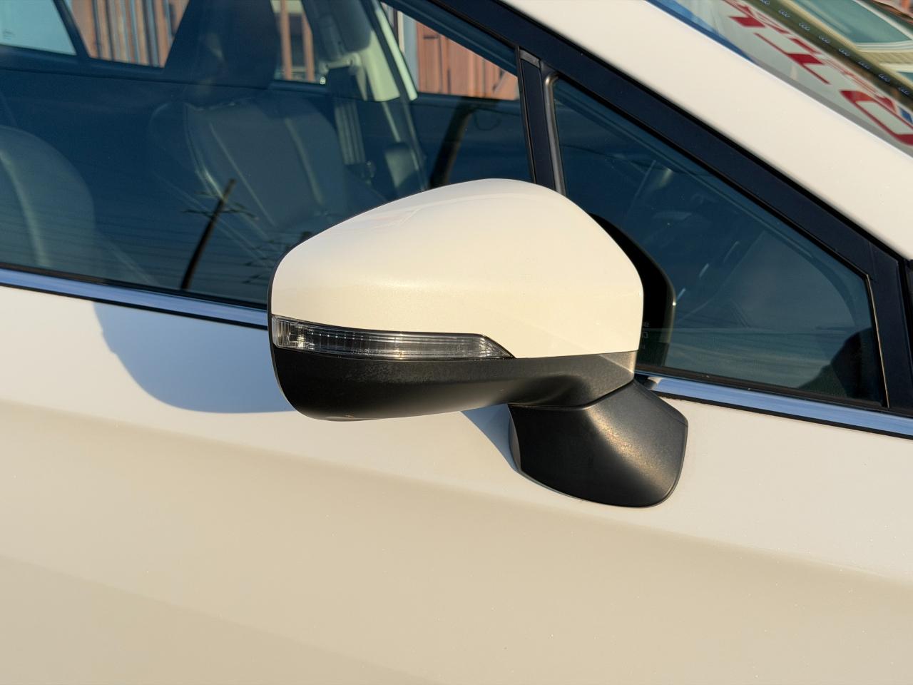 Subaru Impreza 2.0i Limited 5-door CVT 2017