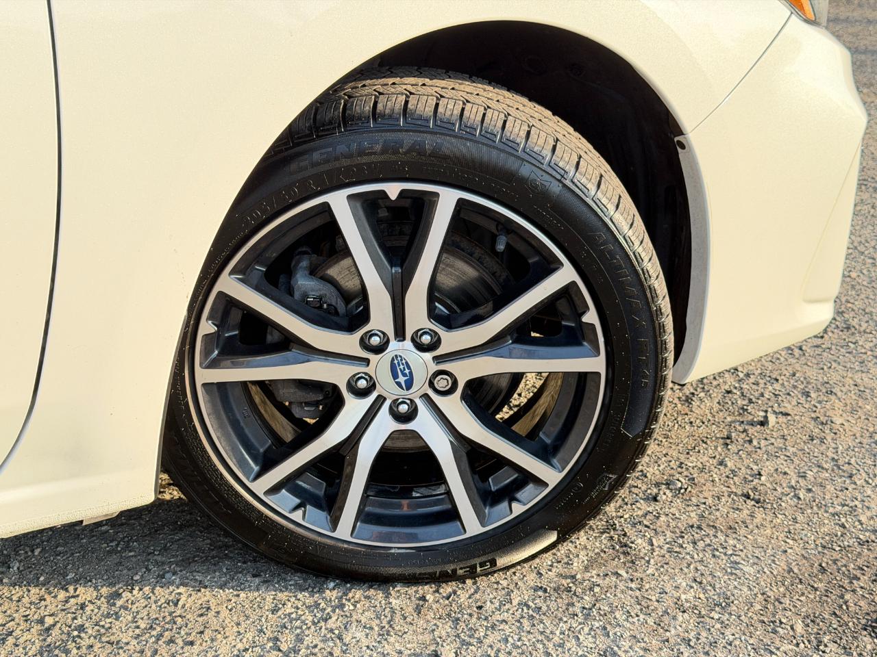 Subaru Impreza 2.0i Limited 5-door CVT 2017