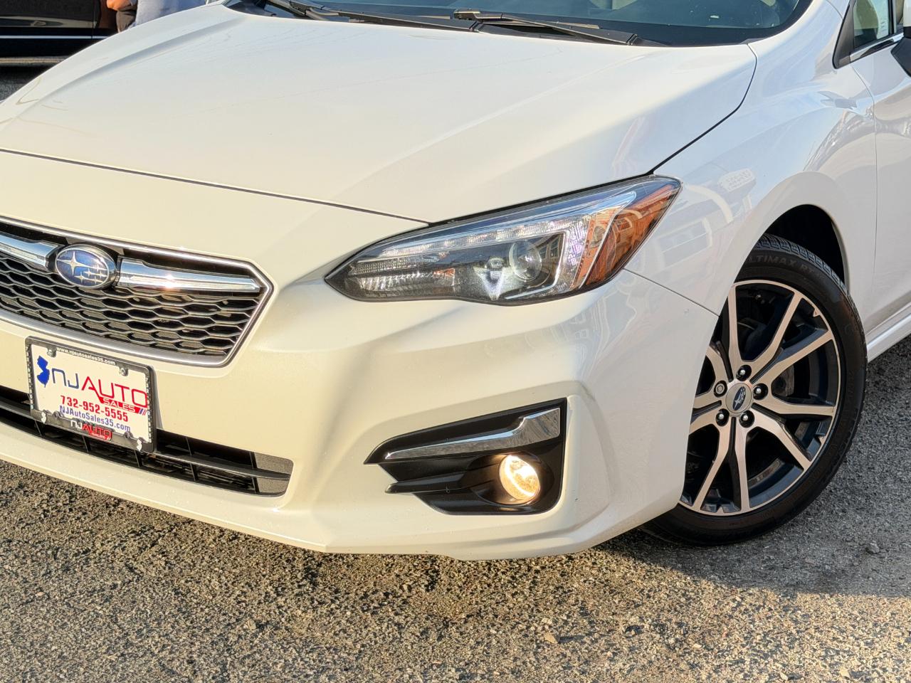 Subaru Impreza 2.0i Limited 5-door CVT 2017