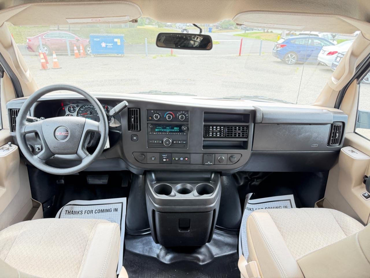 GMC Savana Cargo Van RWD 3500 135" 2019