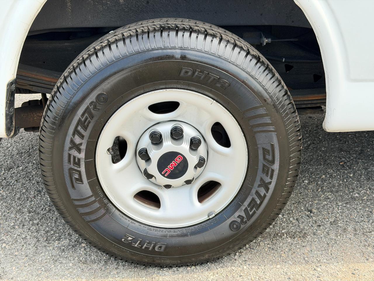 GMC Savana Cargo Van RWD 3500 135" 2019