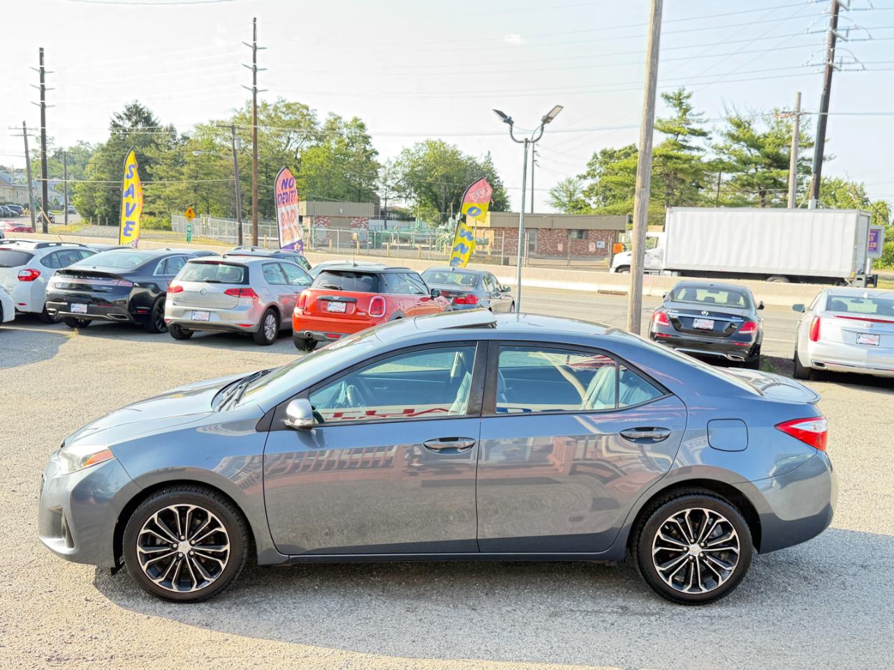 Toyota Corolla S Plus 4D Sedan 2014
