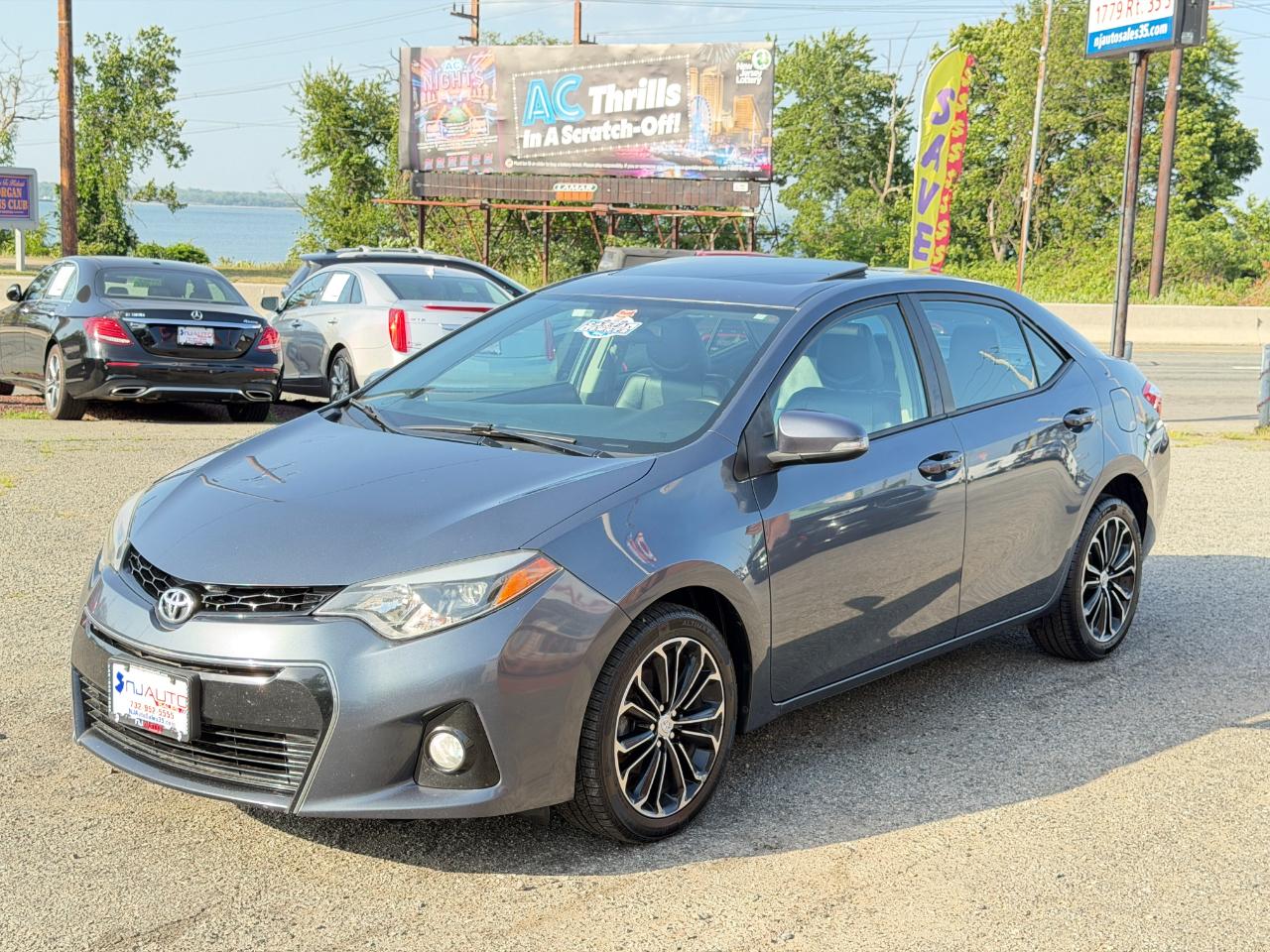 Toyota Corolla S Plus 4D Sedan 2014