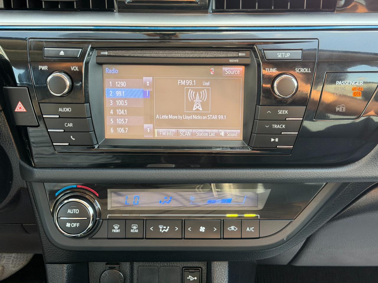 Toyota Corolla S Plus 4D Sedan 2014