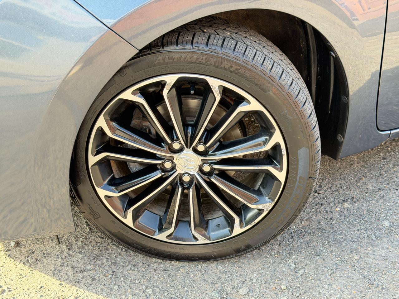 Toyota Corolla S Plus 4D Sedan 2014