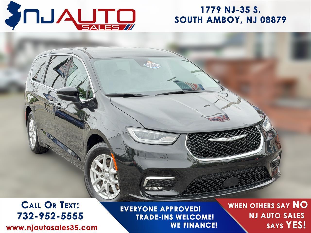 2023 Chrysler Pacifica Touring L FWD