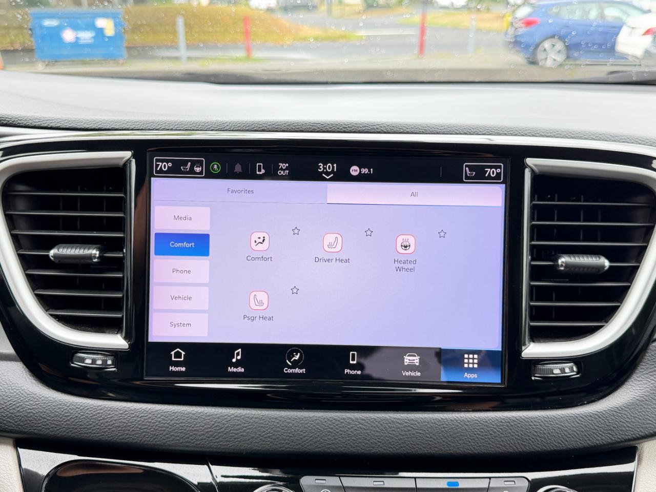 Chrysler Pacifica Touring L FWD 2023