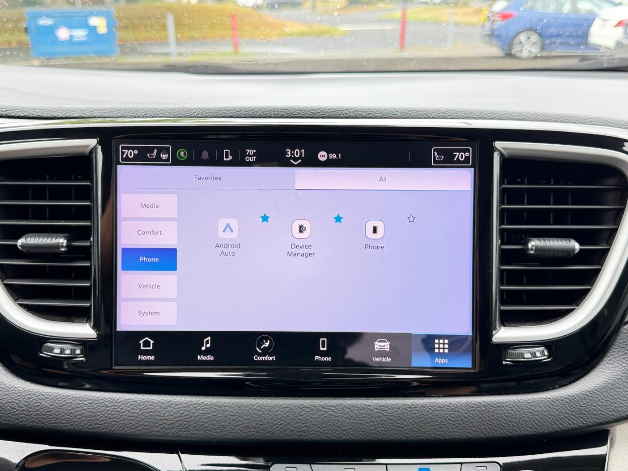 Chrysler Pacifica Touring L FWD 2023