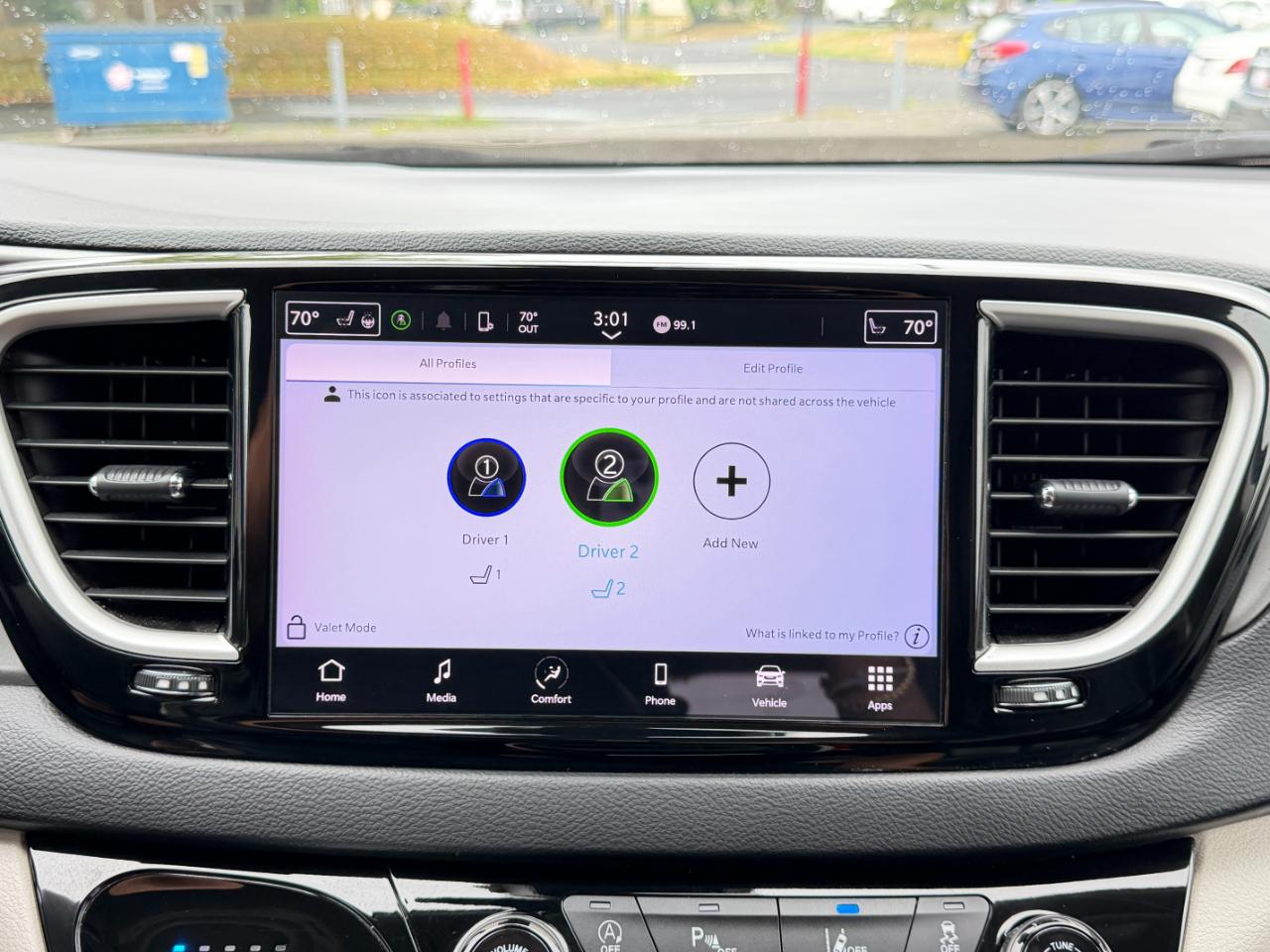 Chrysler Pacifica Touring L FWD 2023