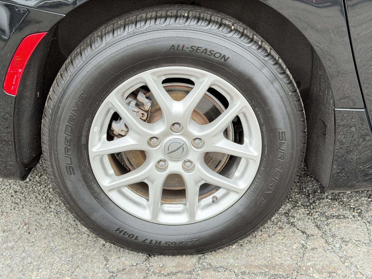 Chrysler Pacifica Touring L FWD 2023