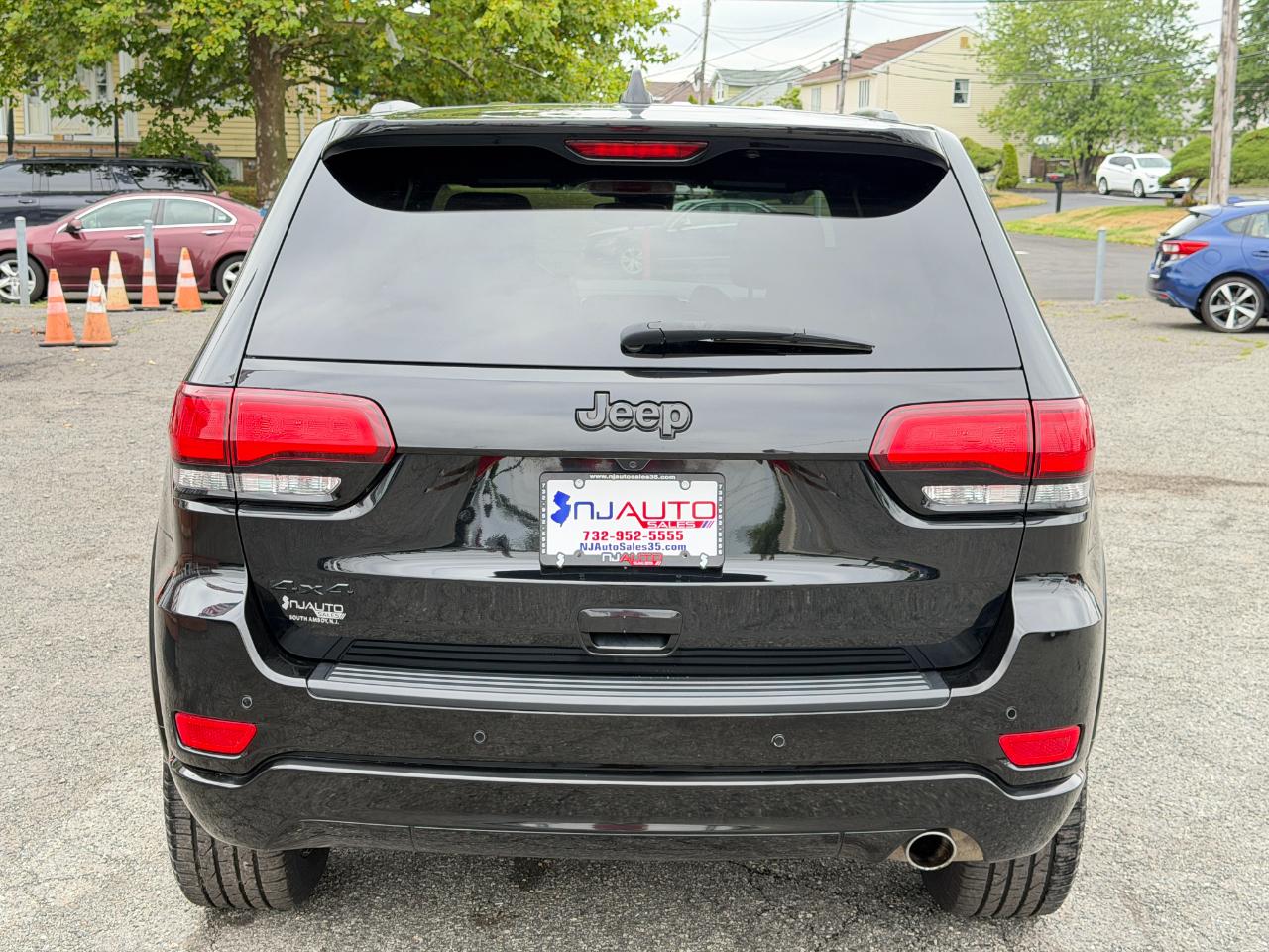 Jeep Grand Cherokee Laredo X 4x4 2021