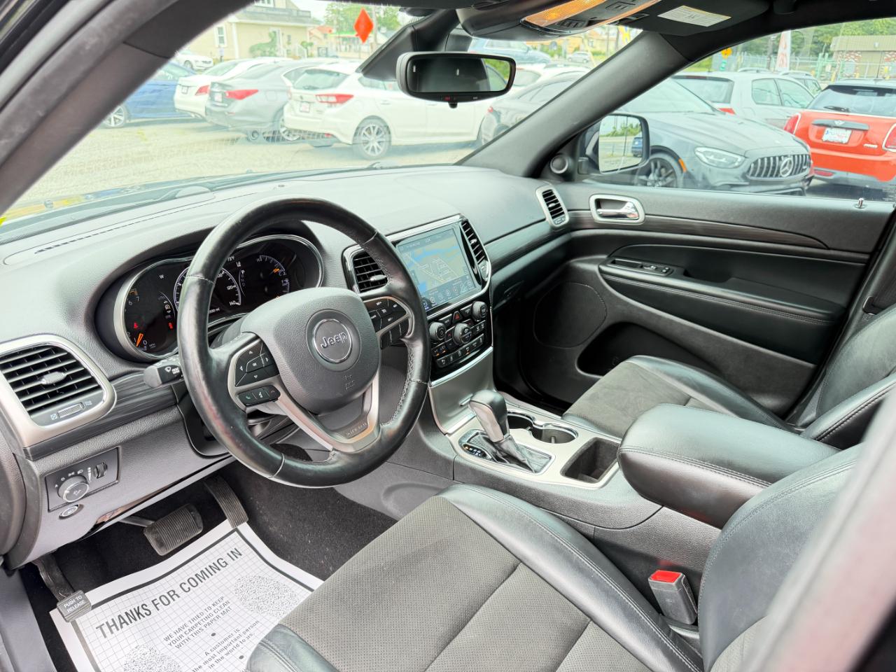 Jeep Grand Cherokee Laredo X 4x4 2021