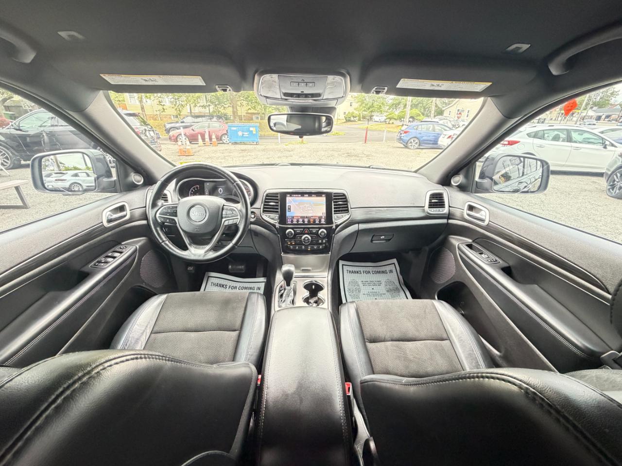 Jeep Grand Cherokee Laredo X 4x4 2021