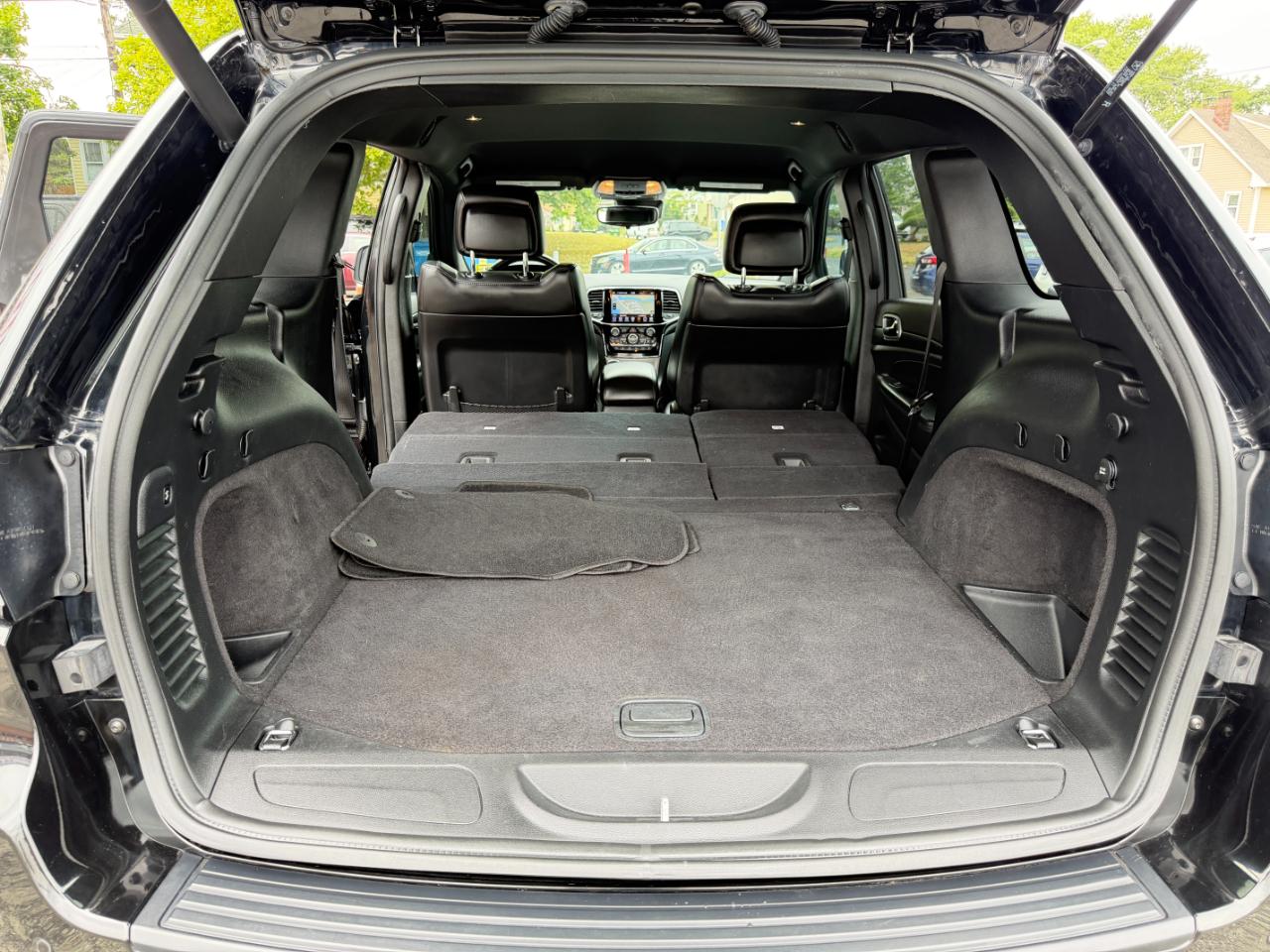 Jeep Grand Cherokee Laredo X 4x4 2021