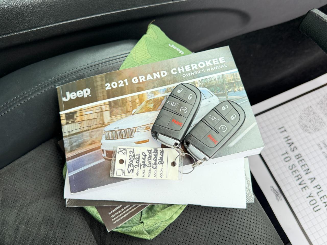 Jeep Grand Cherokee Laredo X 4x4 2021