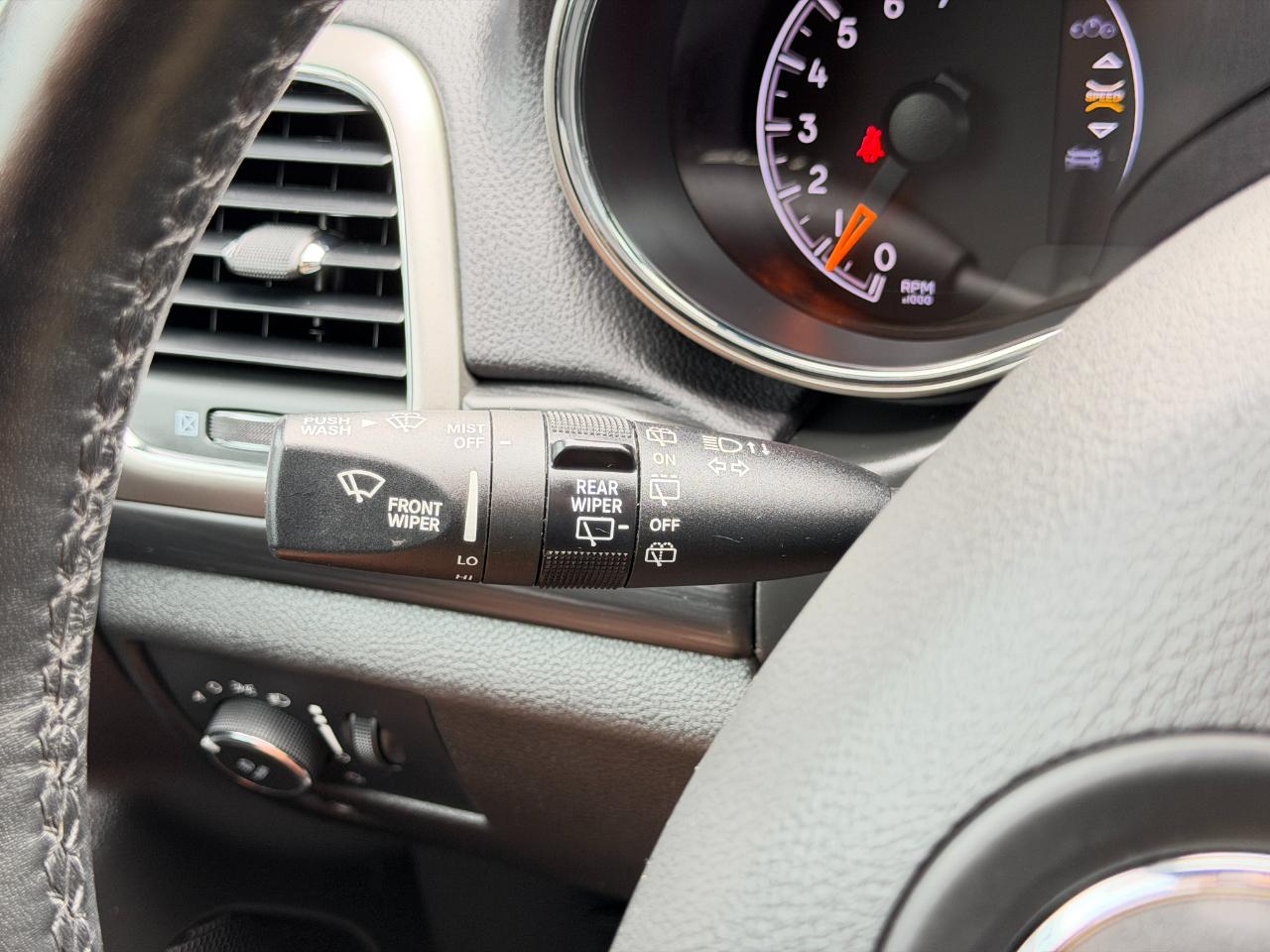 Jeep Grand Cherokee Laredo X 4x4 2021