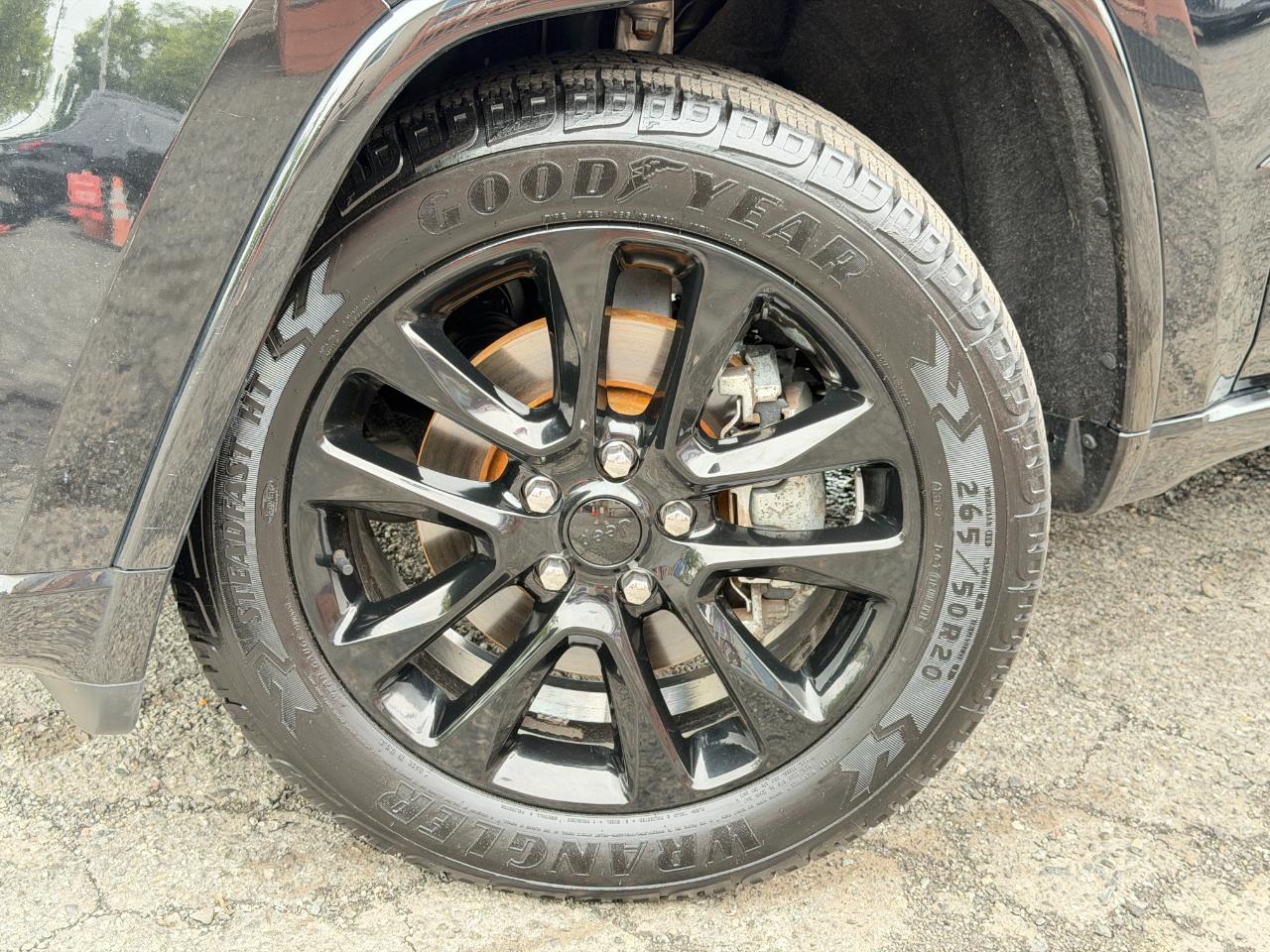 Jeep Grand Cherokee Laredo X 4x4 2021