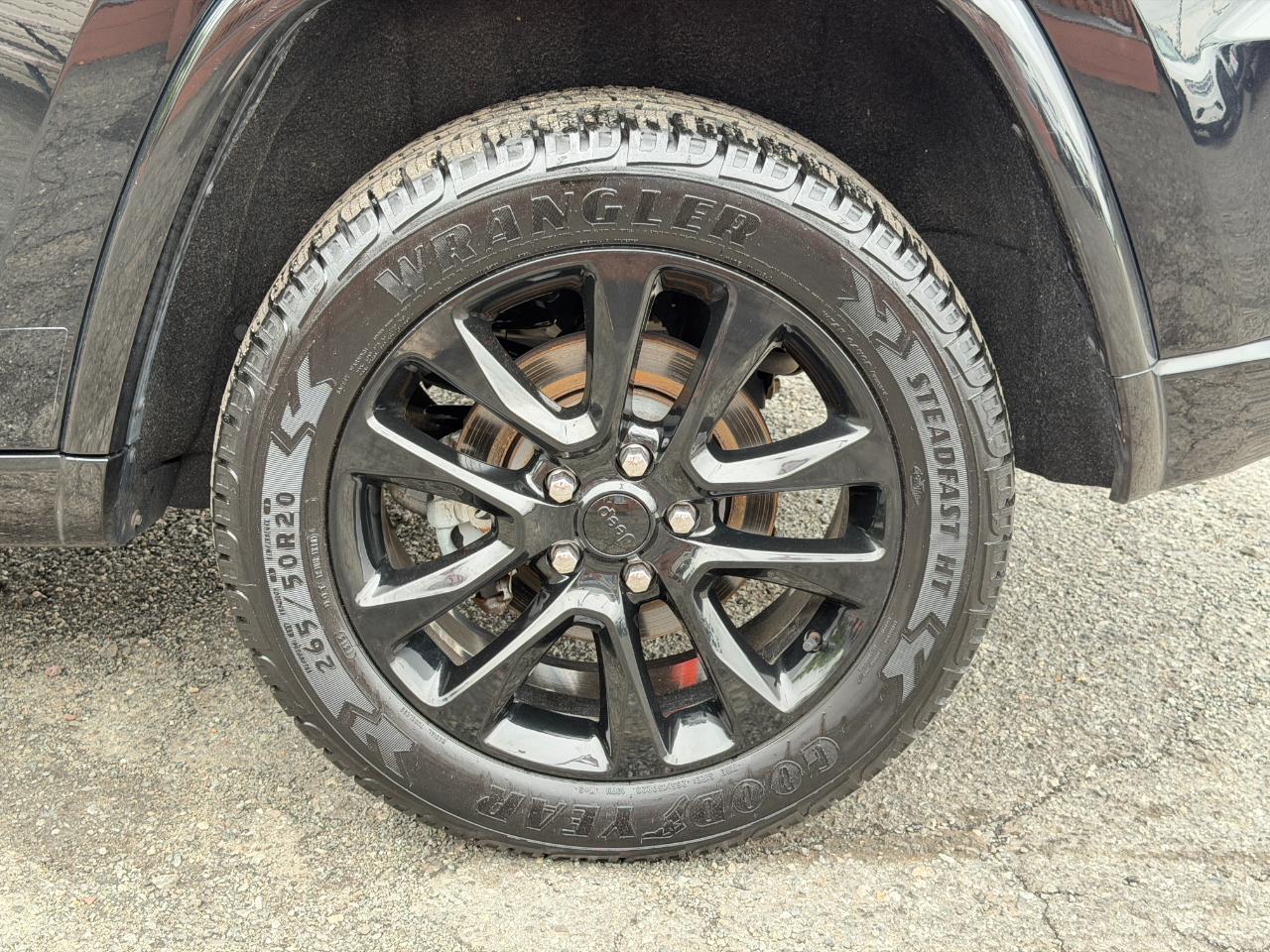 Jeep Grand Cherokee Laredo X 4x4 2021