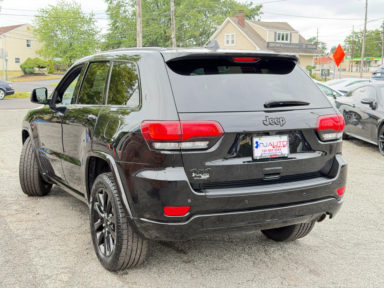 Jeep Grand Cherokee Laredo X 4x4 2021