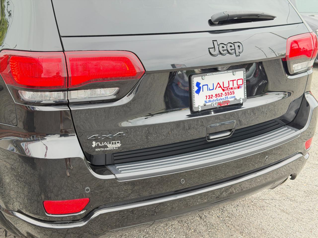 Jeep Grand Cherokee Laredo X 4x4 2021