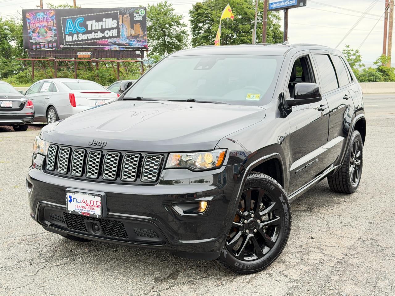 Jeep Grand Cherokee Laredo X 4x4 2021