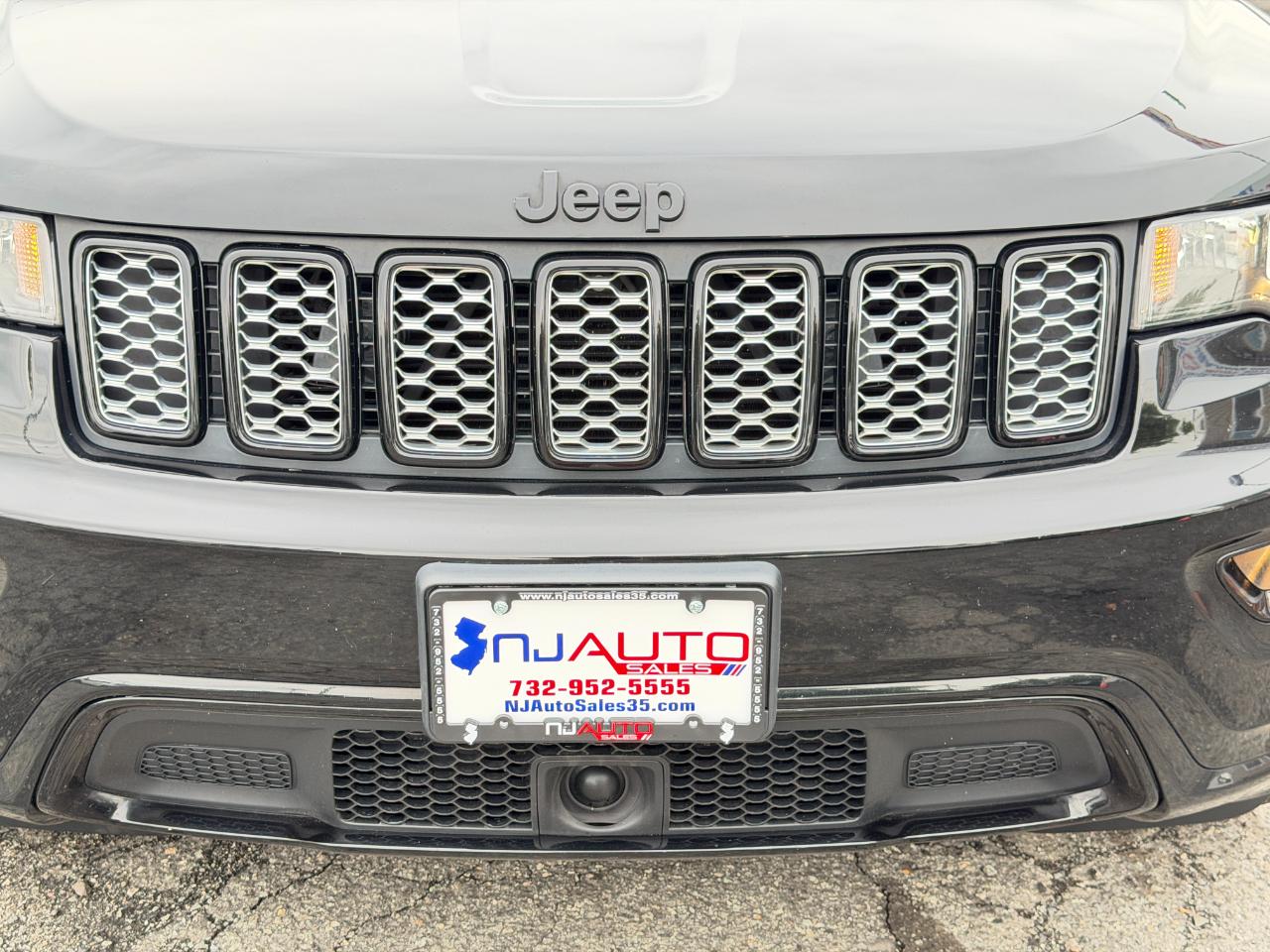 Jeep Grand Cherokee Laredo X 4x4 2021