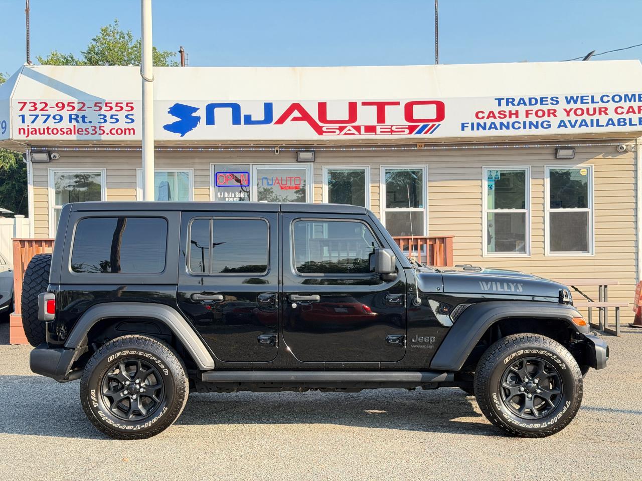 Jeep Wrangler Unlimited Willys 4x4 2021