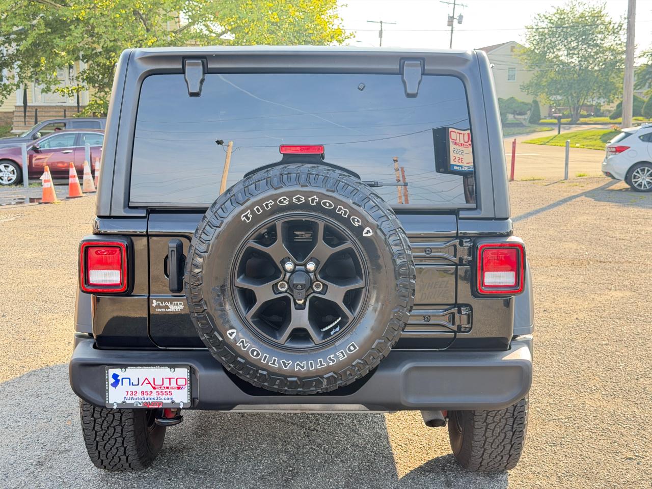 Jeep Wrangler Unlimited Willys 4x4 2021