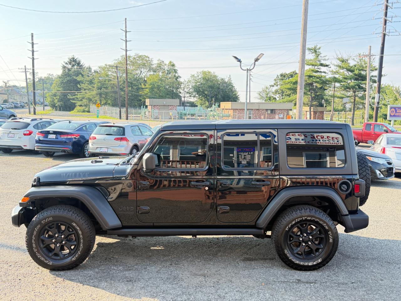Jeep Wrangler Unlimited Willys 4x4 2021