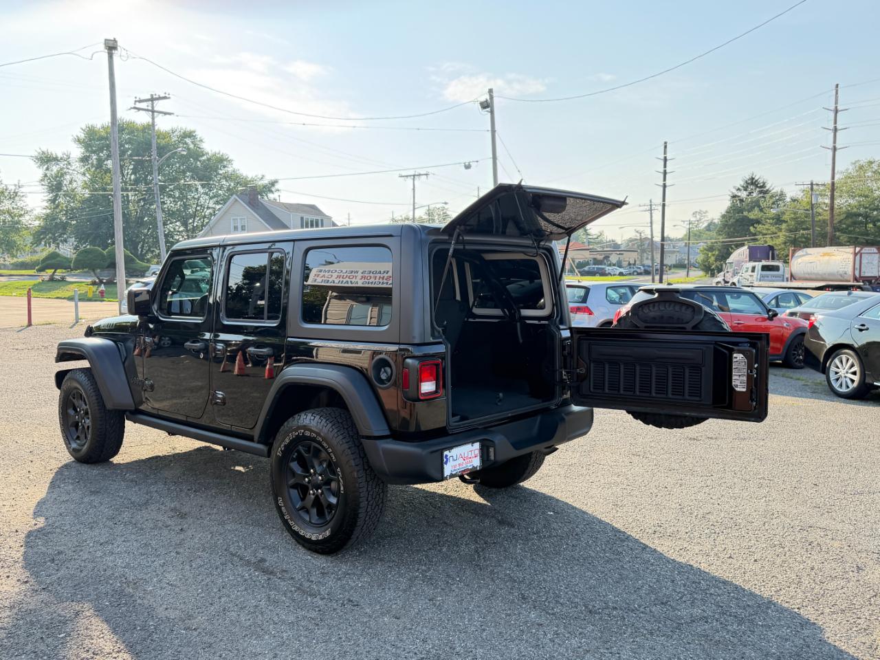 Jeep Wrangler Unlimited Willys 4x4 2021