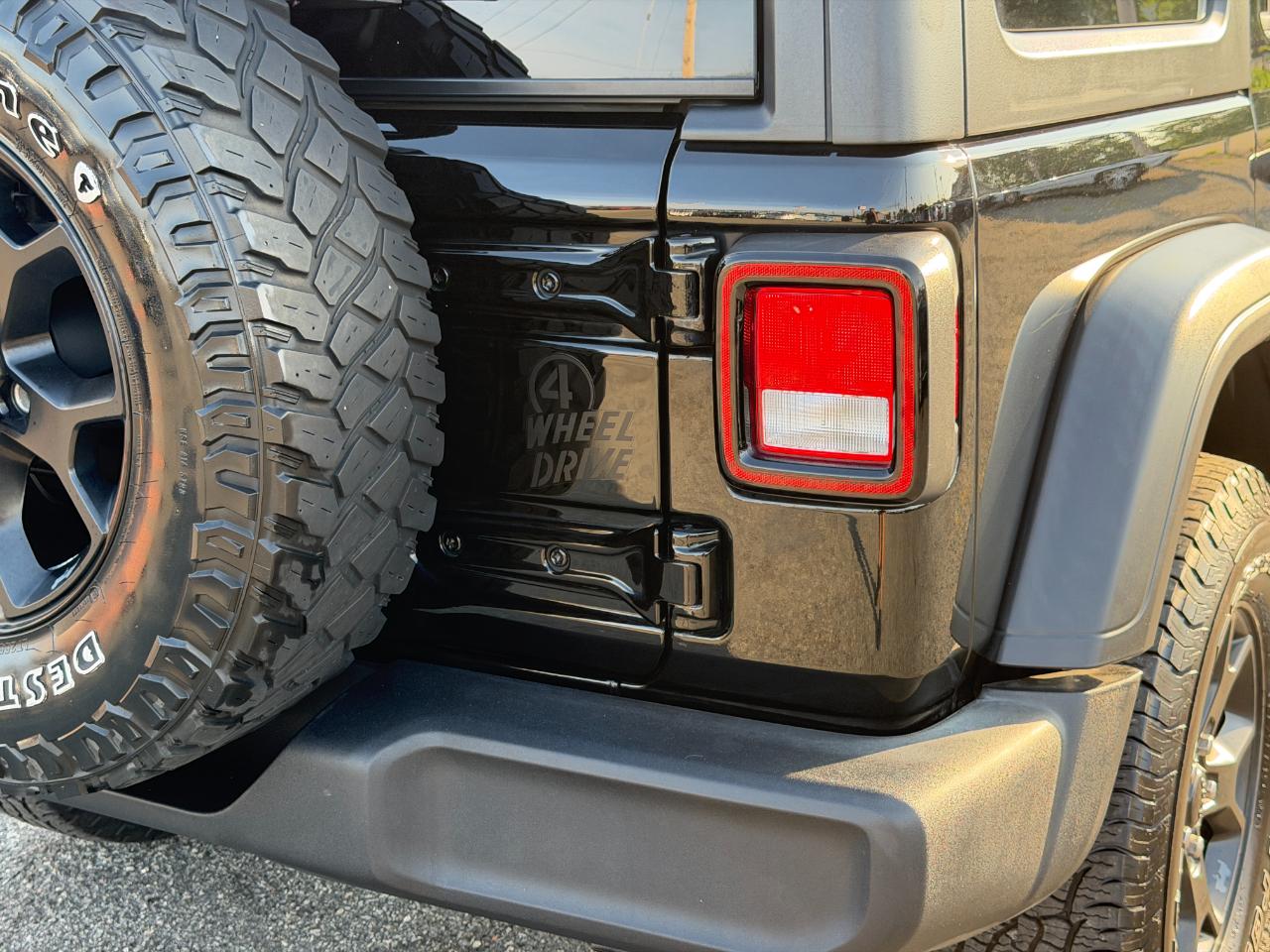 Jeep Wrangler Unlimited Willys 4x4 2021