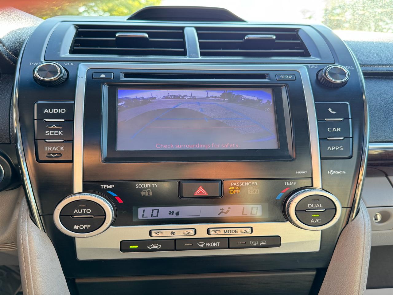 Toyota Camry 4dr Sedan XLE Auto 2012